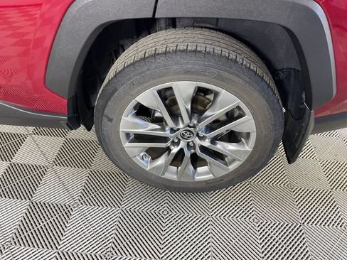 Used 2019 Toyota RAV4 Limited w/ Advanced Technology Package AWD/4WD image 22