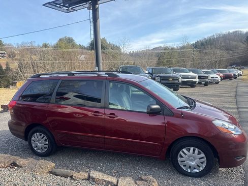 Used 2006 Toyota Sienna LE image 5