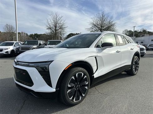 Used 2024 Chevrolet Blazer EV RS image 1