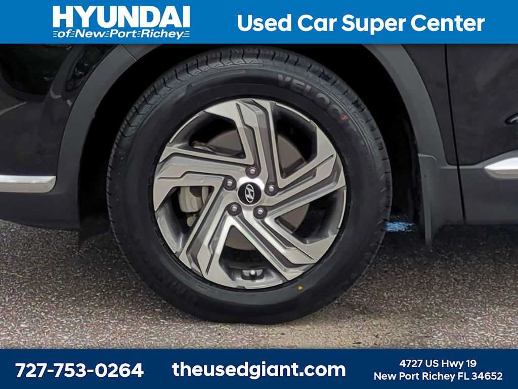 Certified 2023 Hyundai Santa Fe SEL w/ Premium Package FWD image 10