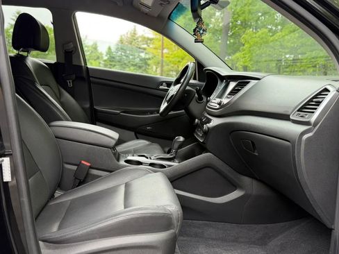 Used 2017 Hyundai Tucson Limited AWD/4WD image 14