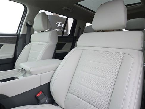 New 2026 Hyundai Santa Fe Calligraphy FWD image 17