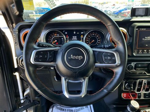 Used 2023 Jeep Gladiator Mojave w/ Trailer Tow Package image 12