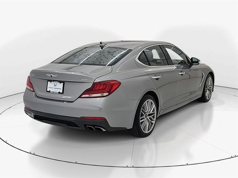 Used 2021 Genesis G70 2.0T image 6