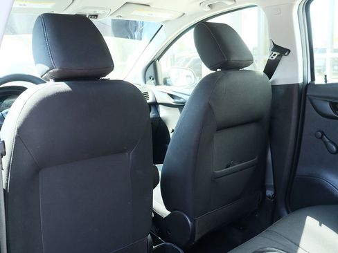 Used 2019 Chevrolet Spark LS image 31