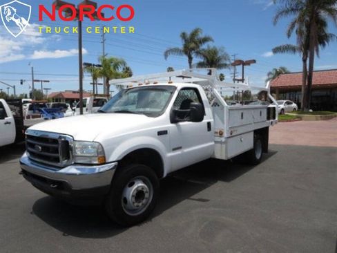 Used 2004 Ford F450 XL image 1