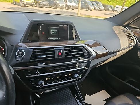 Used 2018 BMW X3 xDrive30i image 19