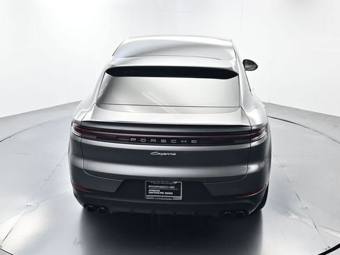 Certified 2024 Porsche Cayenne Coupe AWD/4WD image 37