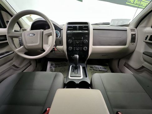 Used 2012 Ford Escape XLS FWD image 17