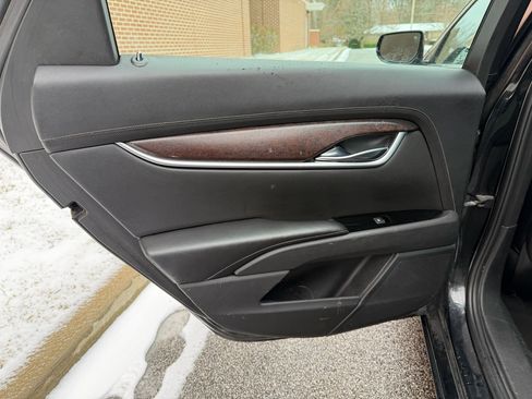 Used 2018 Cadillac XTS Luxury image 27