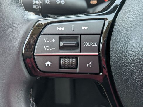 Used 2023 Honda Civic EX-L image 19