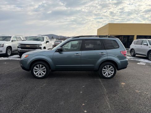 Used 2011 Subaru Forester 2.5X Limited w/ Protection Group 3 image 6