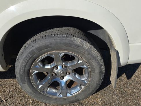 Used 2016 RAM 1500 Laramie w/ Convenience Group AWD/4WD image 8