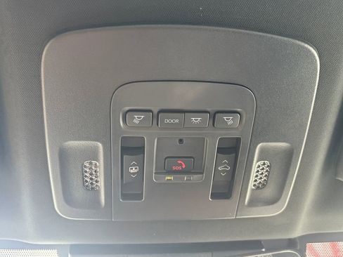 New 2026 Toyota Camry XSE FWD image 17