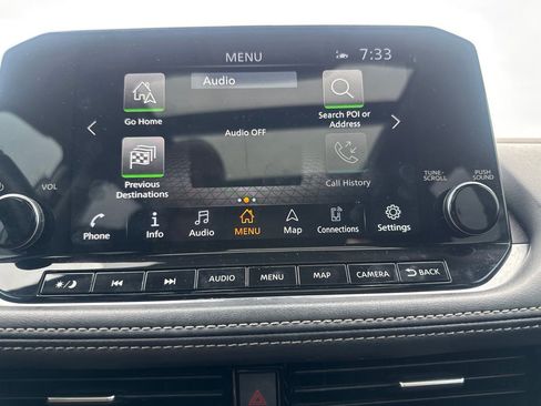 Certified 2022 Nissan Rogue Platinum w/ Head-Up Display Package FWD image 43