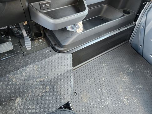 New 2025 Chevrolet Brightdrop 400 w/ Battery Pack, Max Range image 22