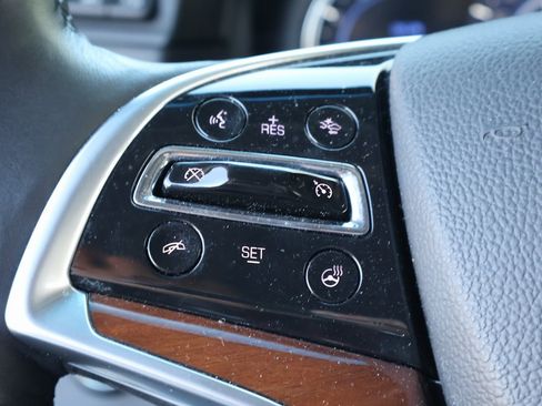 Used 2019 Cadillac Escalade Premium Luxury image 27