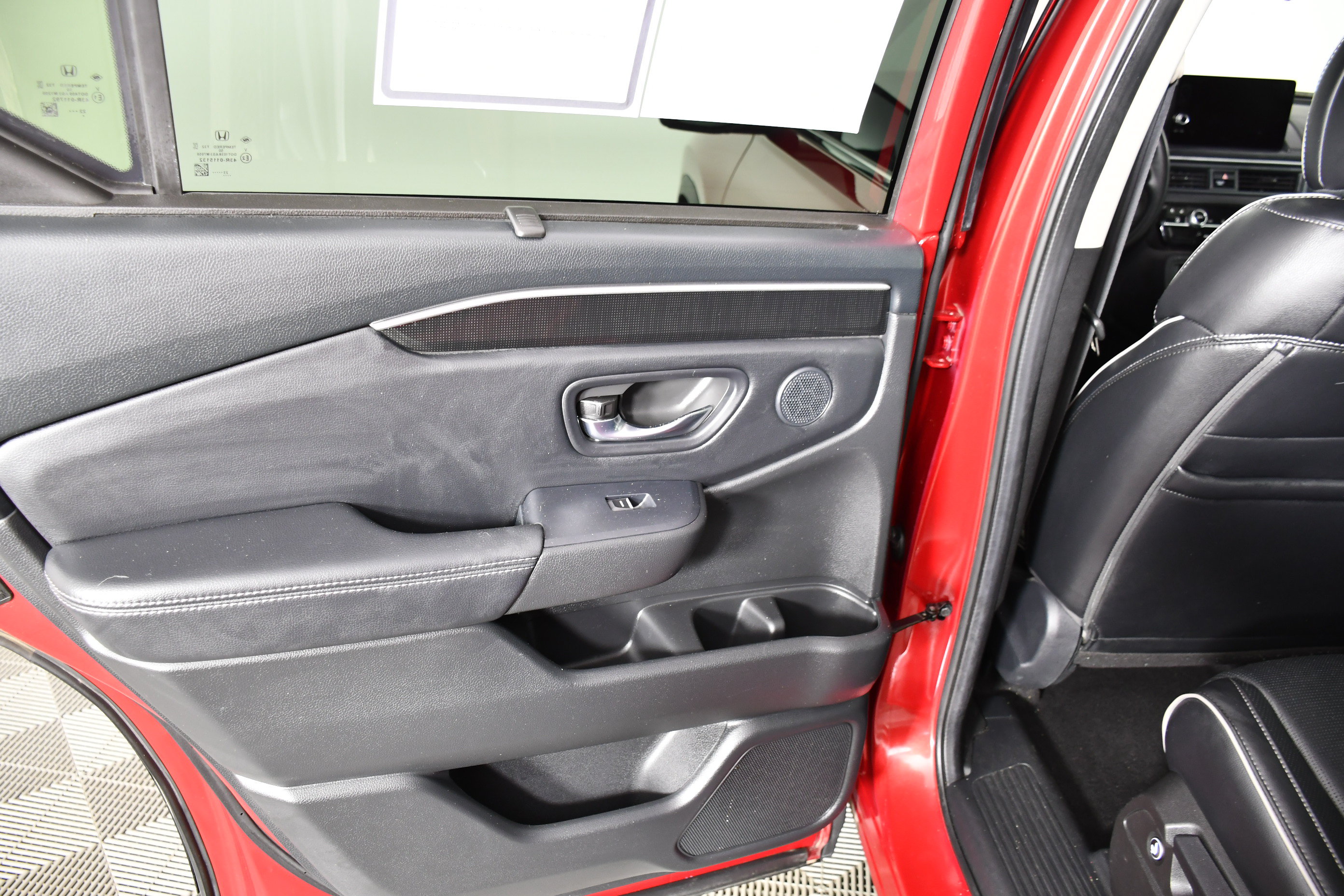 Certified 2023 Honda Pilot Elite image 48