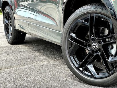 New 2026 Volkswagen Tiguan SE R-Line
