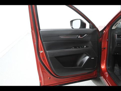 Certified 2023 MAZDA CX-5 AWD 2.5 S w/ Premium Plus Pkg image 4
