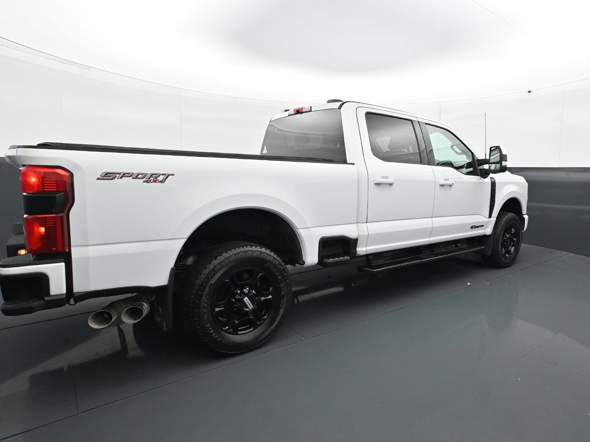 Used 2024 Ford F250 XLT w/ XLT Premium Package AWD/4WD image 7