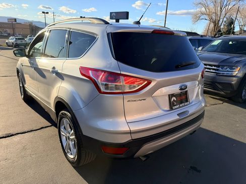 Used 2014 Ford Escape SE w/ Equipment Group 201A image 6