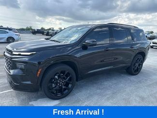 Used 2026 Chevrolet Traverse RS w/ LPO, Floor Liner Package FWD video 1