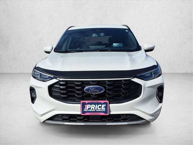 Used 2023 Ford Escape ST-Line Elite w/ Premium Technology Package AWD/4WD image 2