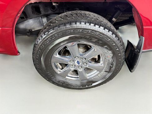 Used 2018 Ford F150 XLT w/ Equipment Group 302A Luxury AWD/4WD image 35