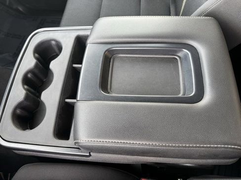 Used 2019 Chevrolet Silverado 1500 LT w/ All Star Edition image 17