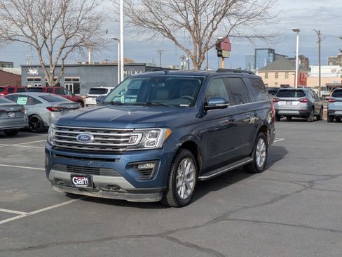 Used 2020 Ford Expedition XLT w/ Equipment Group 202A image 10