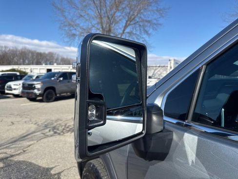 Used 2024 GMC Sierra 2500 Denali w/ Denali Reserve Package image 18