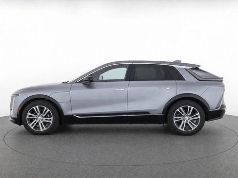 Certified 2024 Cadillac Lyriq Tech w/ Driver Assist Package AWD/4WD image 7