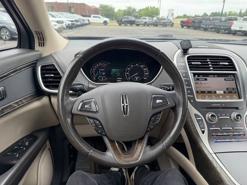 Used 2016 Lincoln MKX Reserve w/ Climate Package AWD/4WD image 33