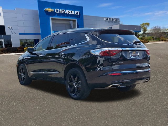 Used 2023 Buick Enclave Essence w/ Experience Buick Package AWD/4WD image 24