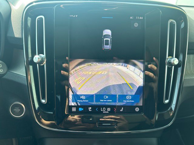 Certified 2024 Volvo XC40 B5 Core AWD/4WD image 25