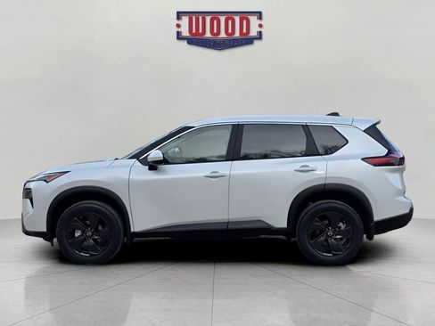 New 2026 Nissan Rogue SV image 4