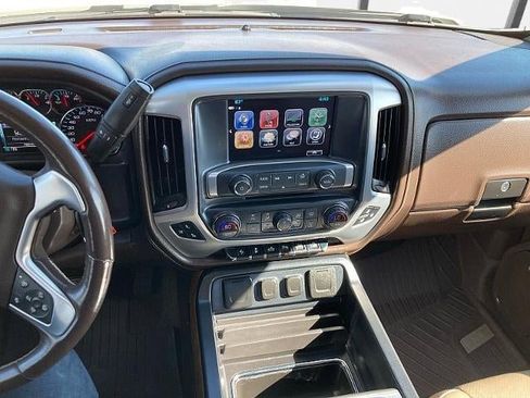 Used 2018 GMC Sierra 1500 SLT image 38