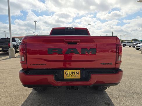 Used 2026 RAM 2500 Limited AWD/4WD image 4