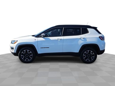 Used 2018 Jeep Compass Trailhawk w/ Cold Weather Group image 5