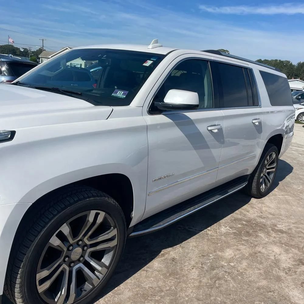 Used 2017 GMC Yukon XL Denali w/ Open Road Package AWD/4WD image 2