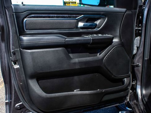 Used 2024 RAM 1500 Big Horn AWD/4WD image 8