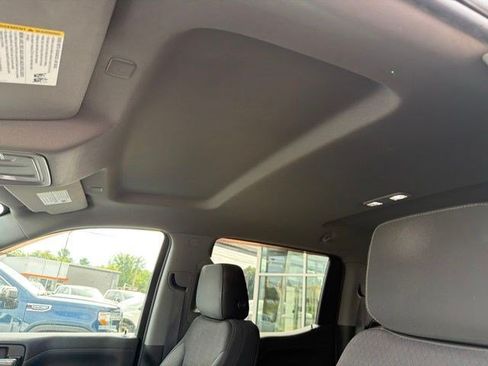 Used 2021 Chevrolet Silverado 1500 RST AWD/4WD image 14