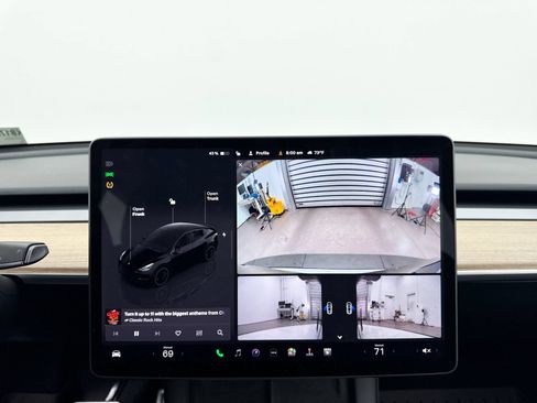 Used 2022 Tesla Model Y Performance AWD/4WD image 10