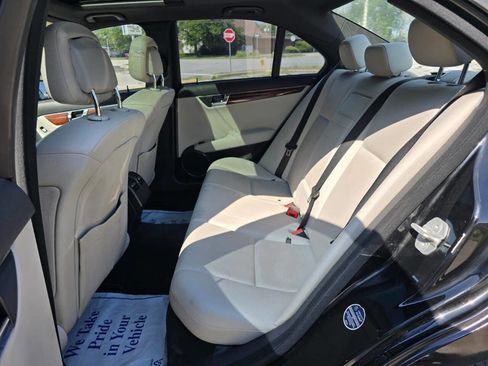 Used 2011 Mercedes-Benz C 300 C 300 Luxury 4dr Sedan image 15