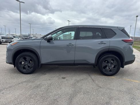 New 2026 Nissan Rogue SV w/ Cold Weather Package AWD/4WD image 6