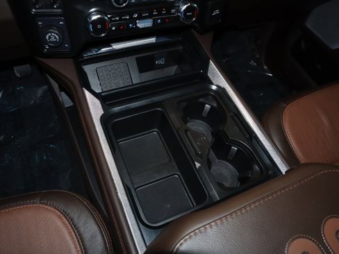 Used 2025 Ford F250 King Ranch w/ Tremor Off-Road Package image 32