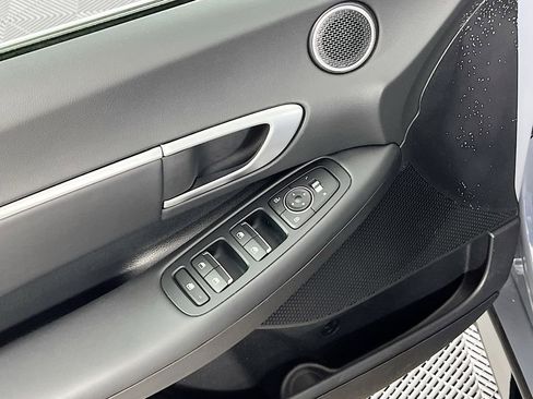 Certified 2025 Hyundai Sonata SEL image 17