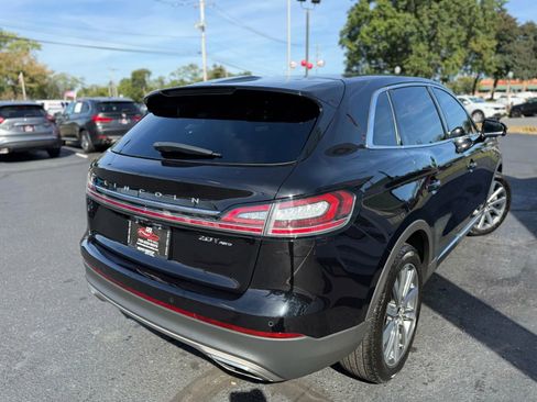 Used 2019 Lincoln Nautilus Select image 64