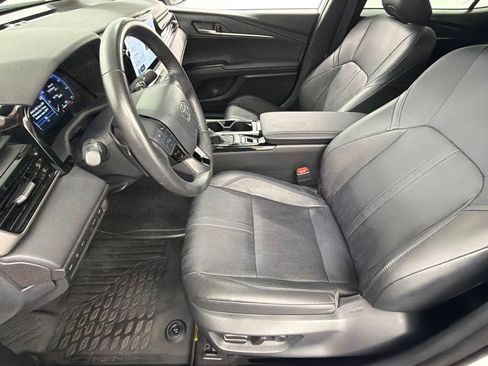Used 2025 Toyota Camry XSE FWD image 22